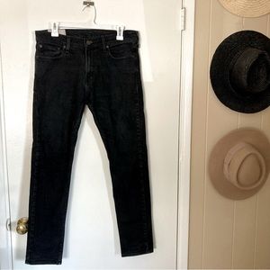 Hollister 32 x 30 straight leg denim